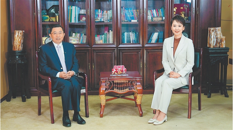 2216d54f51d34cf39f2285654abfda18